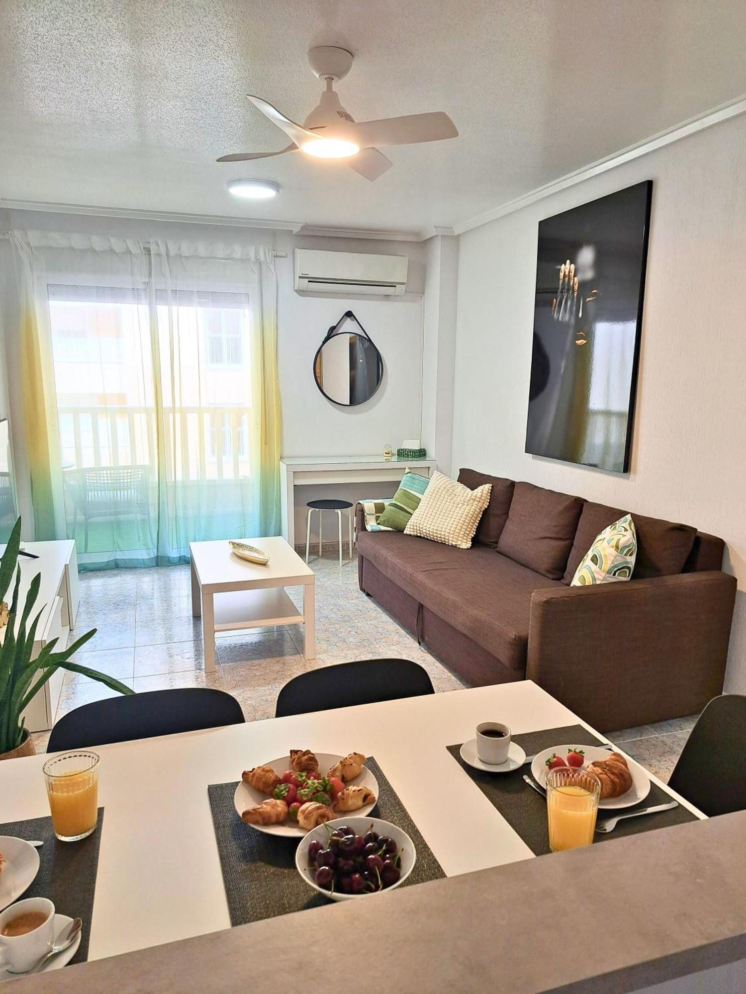 Sea View Apartment 아레날레스 델 솔 외부 사진